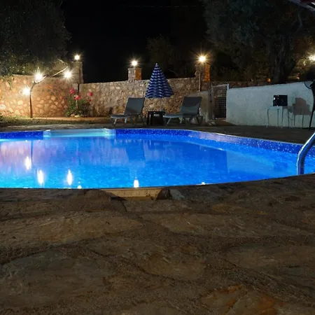 Nesrin Hanim'in Evi *