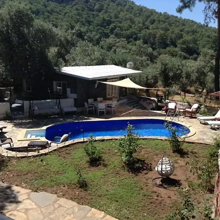 Nesrin Hanim'in Evi מלון מוגלה